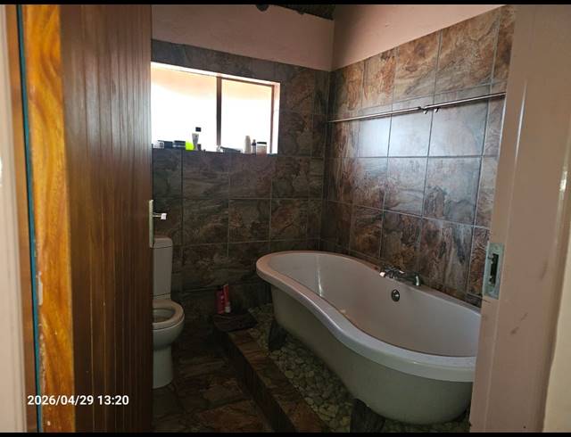 8 BEDROOM HOUSE FOR SALE IN DIBENG